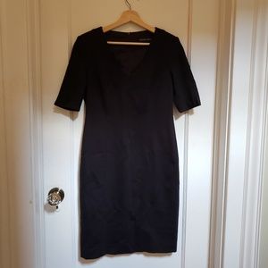 V neck black short sleeved dress